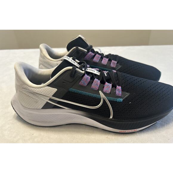 Nike Air Zoom Men’s Size 11 Pegasus 38 Running Shoes Black Metallic CW7356-003 - Picture 1 of 8
